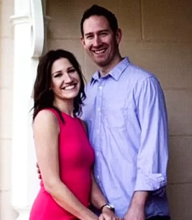 Ian and Angela appear to be a loved-up couple at the beginning of the documentary (Netflix)