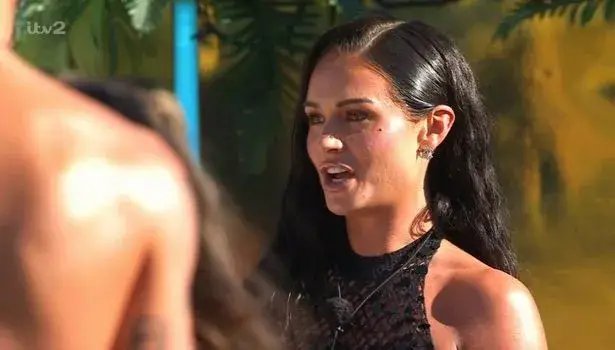 Olivia released the alleged text messages (ITV)