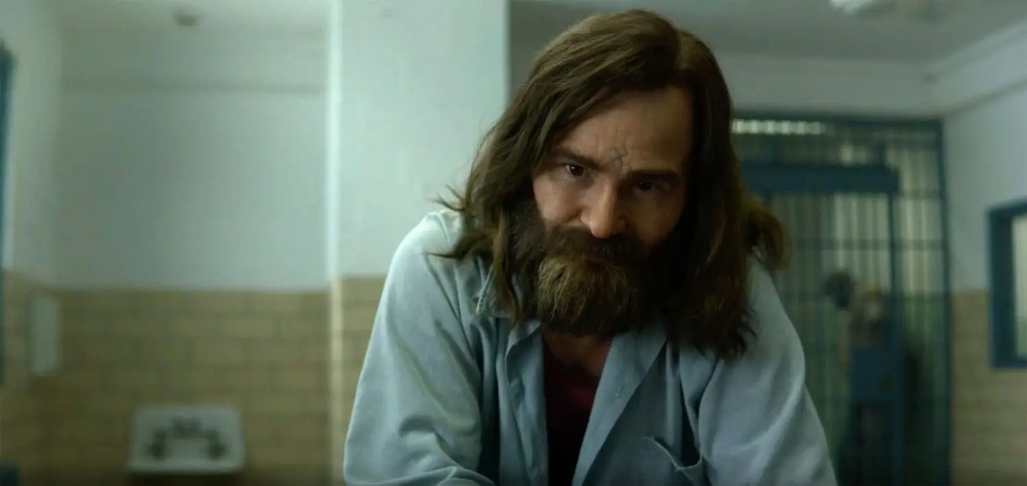 Damon Herriman as Charles Manson in Mindhunter (Netflix)