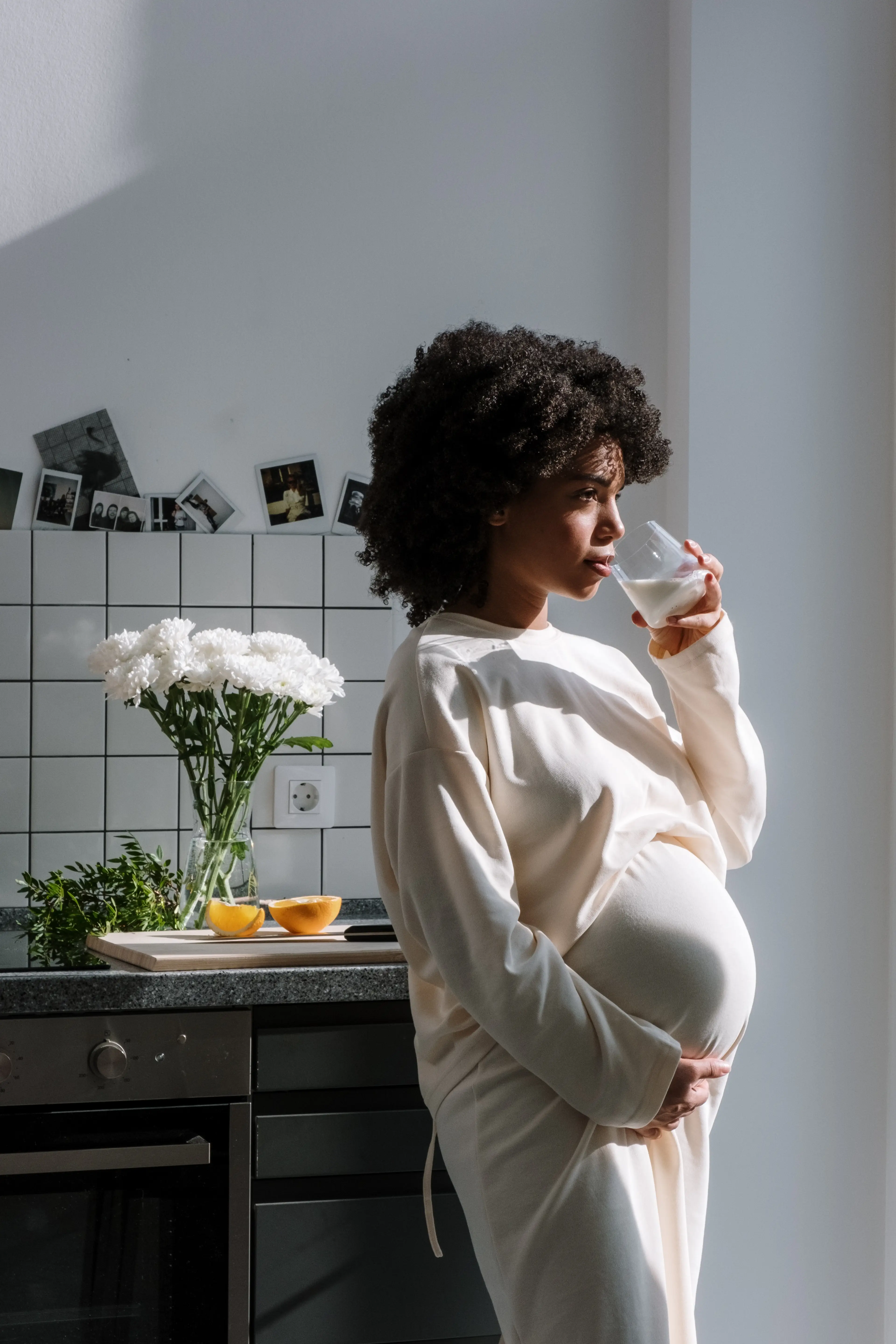 The sleep expert has explained the meaning behind your pregnancy dreams.