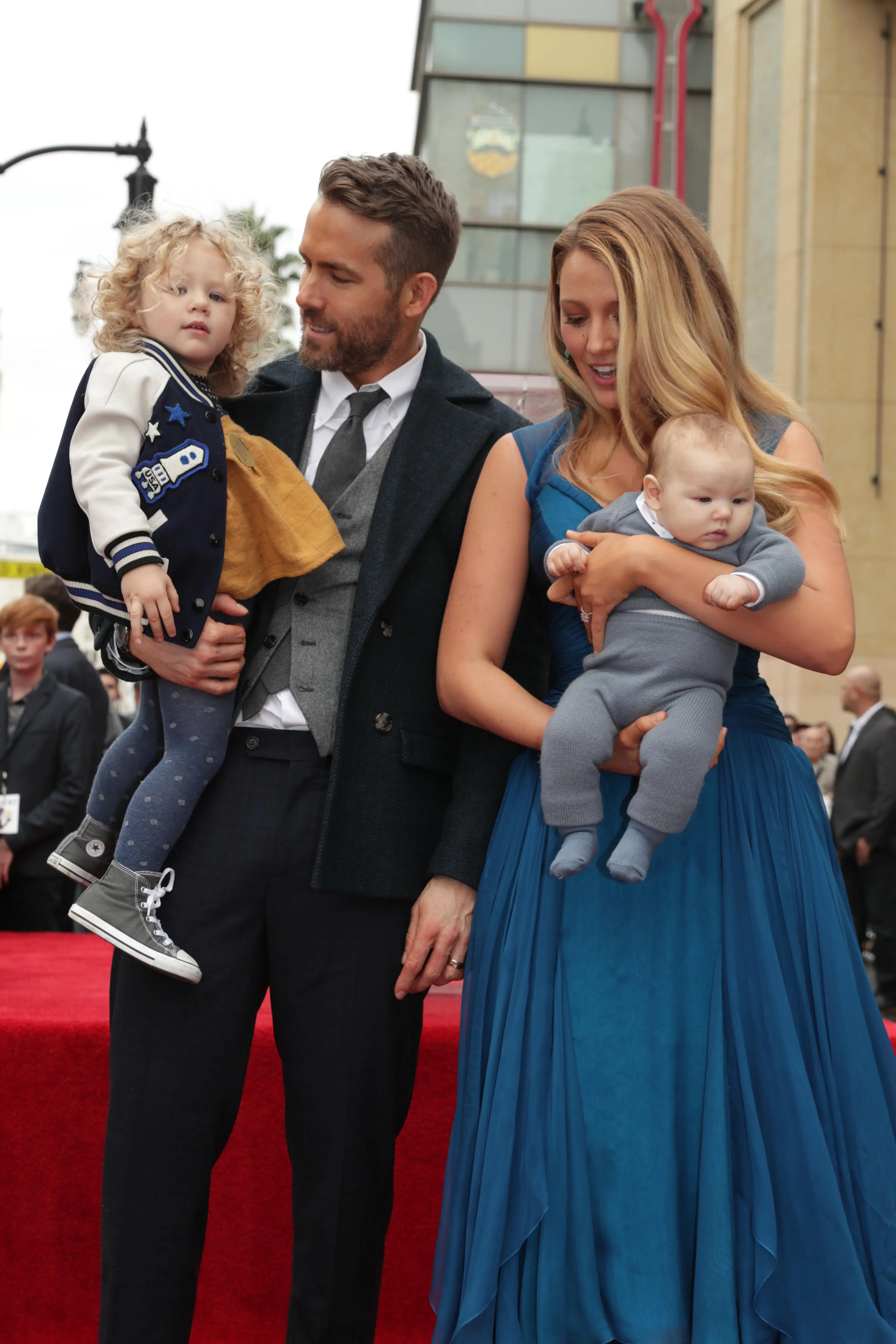 Ryan shares his four kids with wife Blake Lively. (Eric Charbonneau/Getty Images)
