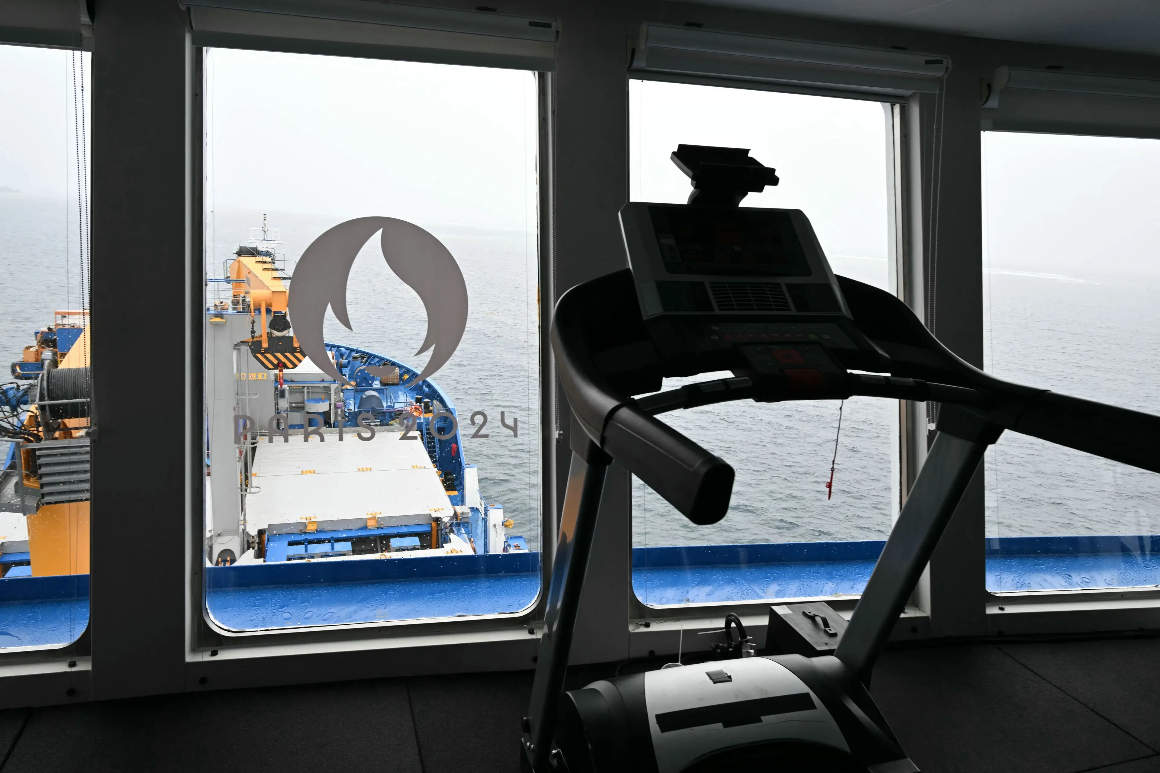 A gym with a view. (JEROME BROUILLET/AFP via Getty Images)
