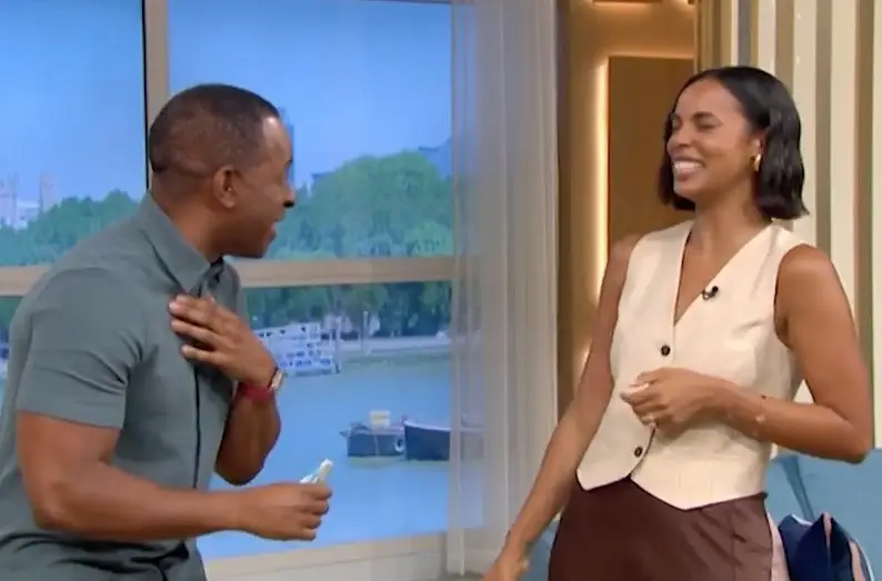 Peters started things off on a chaotic note.