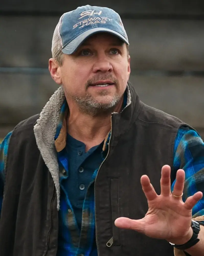 Marc Blucas as Greg Walters in My Life With The Walter Boys (Netflix)