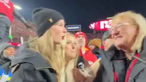 Taylor Swift’s eight-word comment to Travis Kelce’s mum after emotional Chiefs win