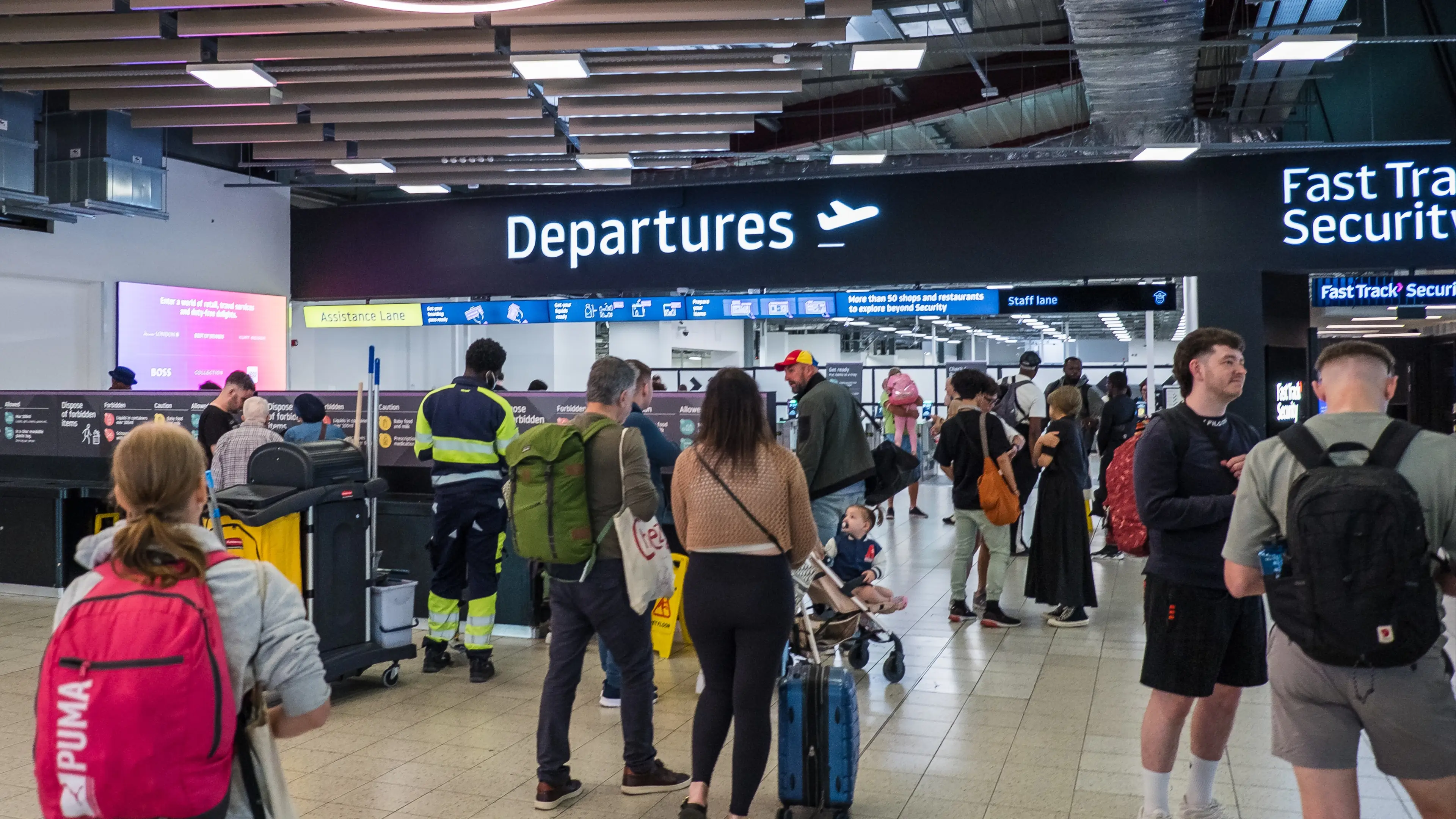 New rule introduced at UK airports tomorrow affecting 1.5 million Brits