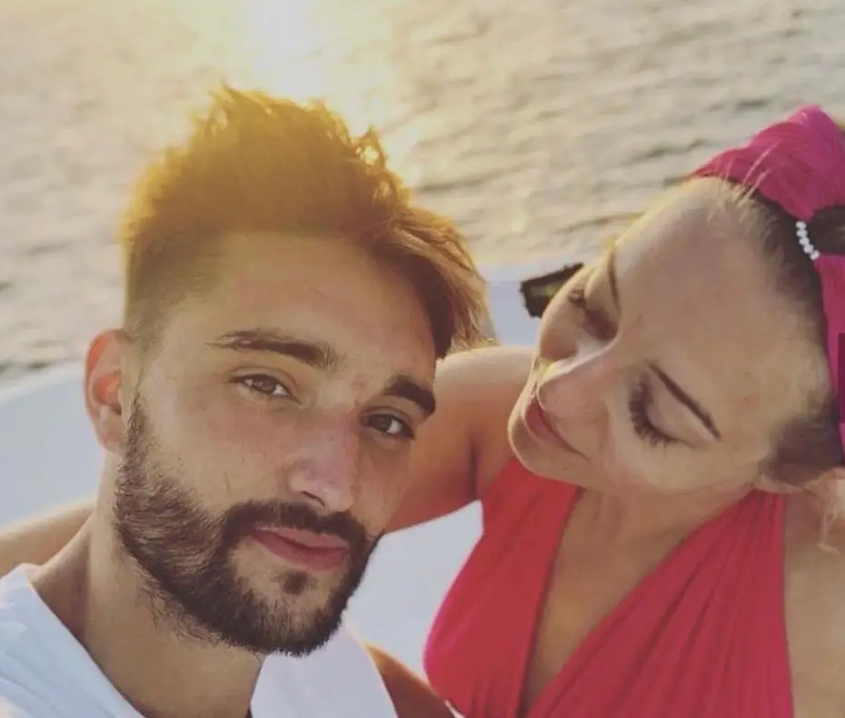 Kelsey and Tom were married for three years before he died.