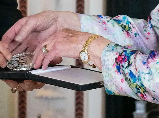 The Queen's wedding band.