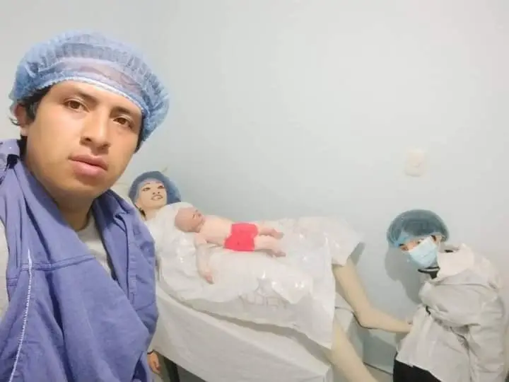 Cristian and Natalia welcomed their third baby.