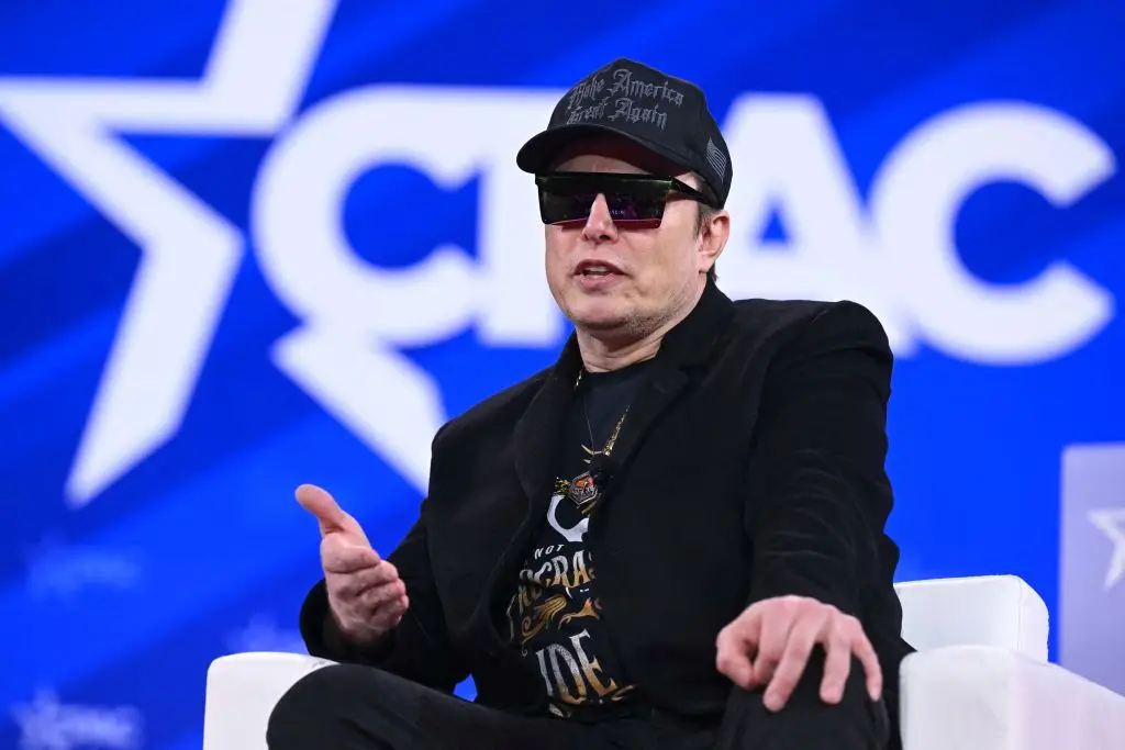 Elon Musk was defended by the White House (SAUL LOEB / AFP)