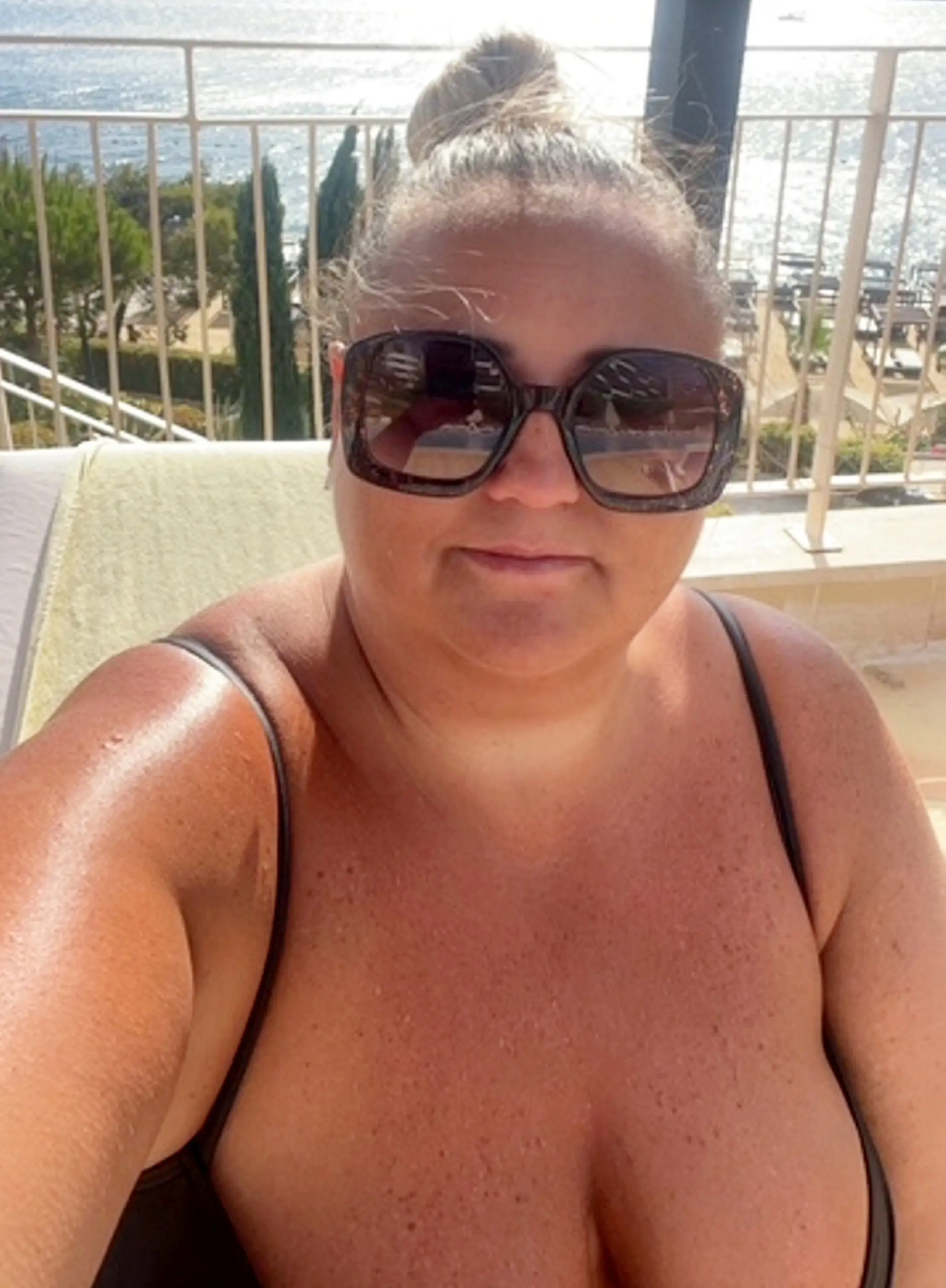 Jackie Collins weighed over 17 stone when at her heaviest before starting to use Mounjaro (SWNS)