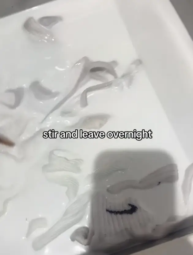 Jenna left the mixture overnight.