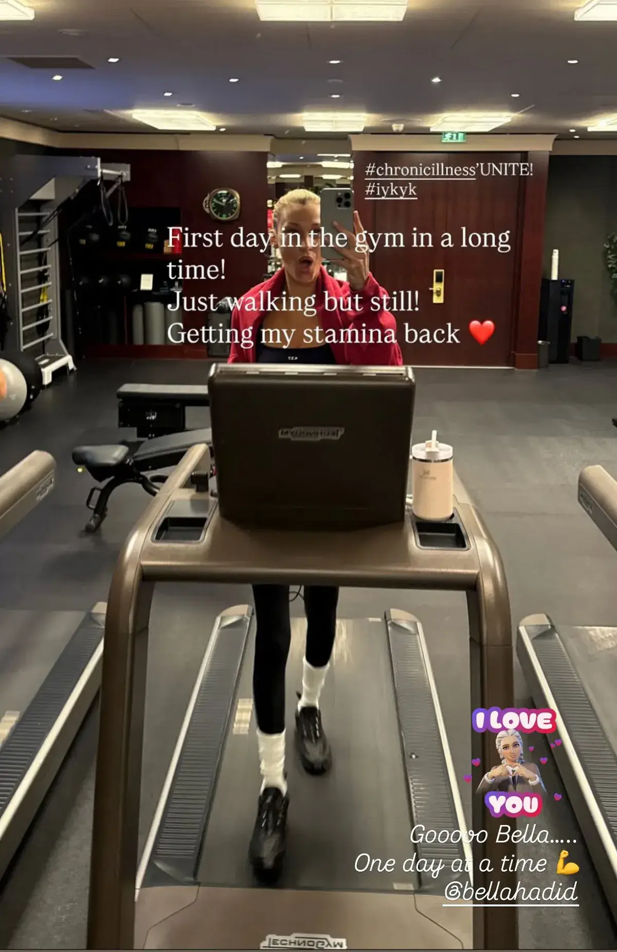 Bella appears to be on the mend following her treatment in hospital (Instagram/@bellahadid)