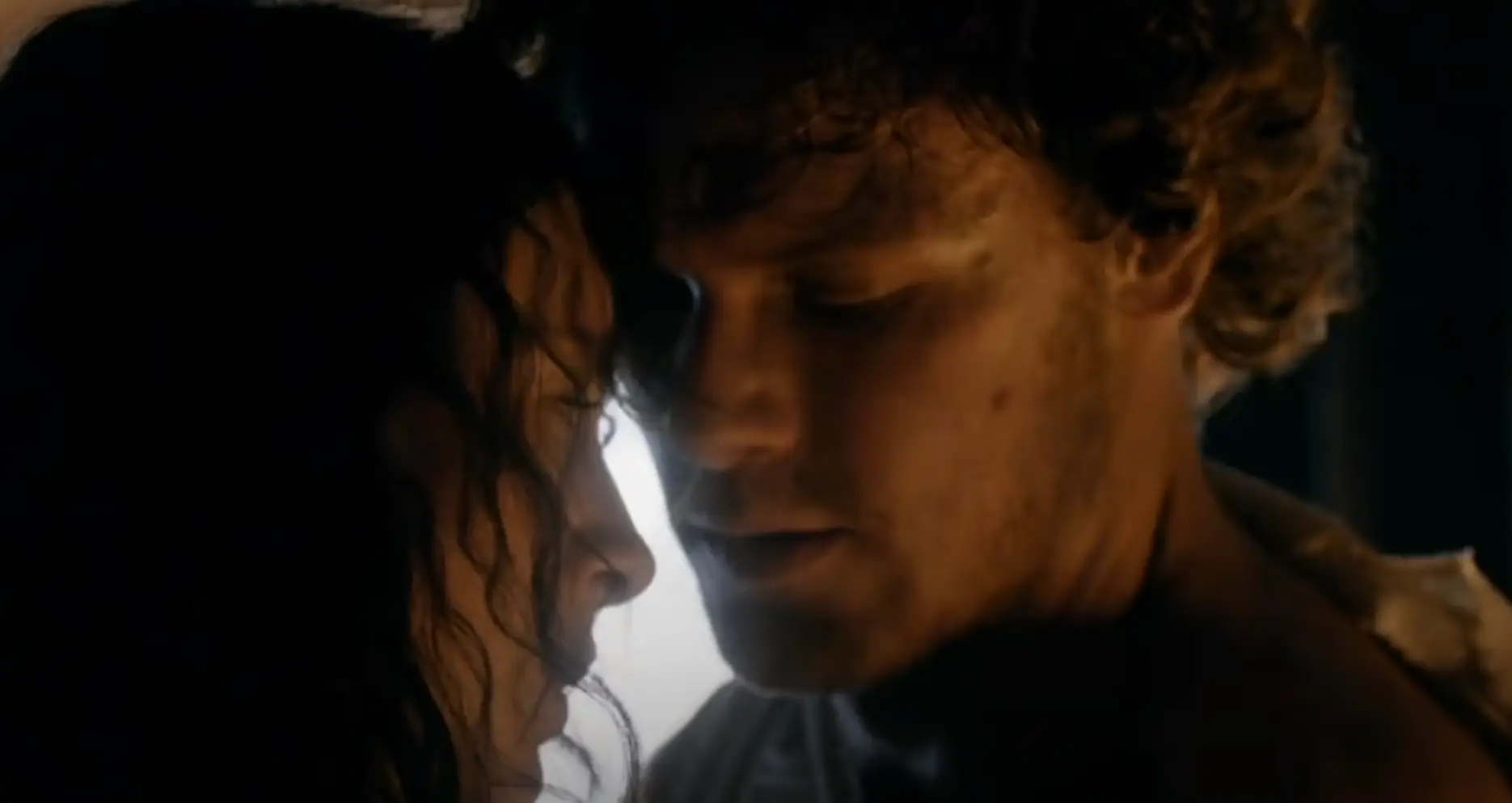 There's one period drama that fans are gushing over. (Amazon)