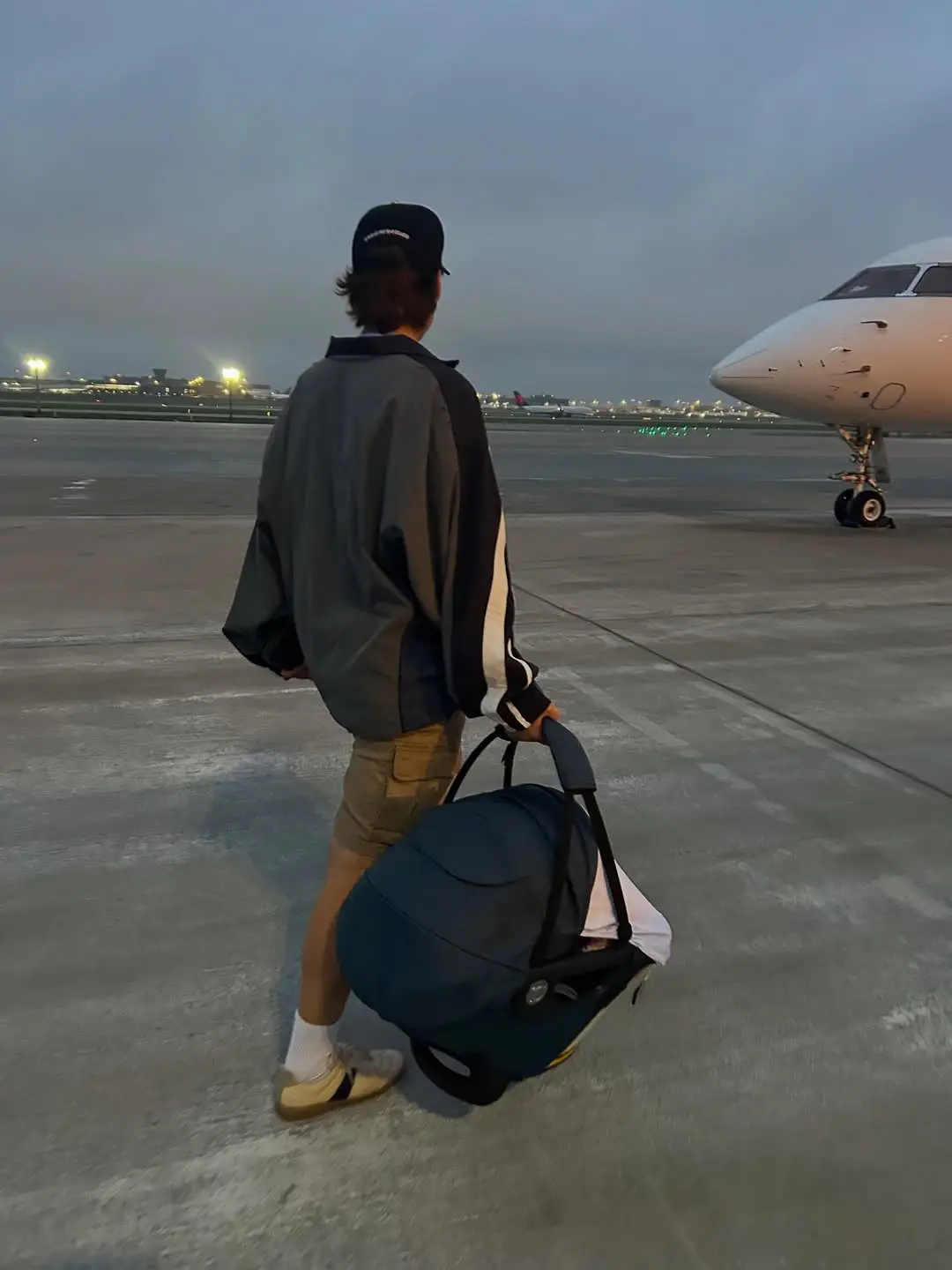 The Stranger Things star shared her first photos of her adopted baby girl (Instagram/@milliebobbybrown)