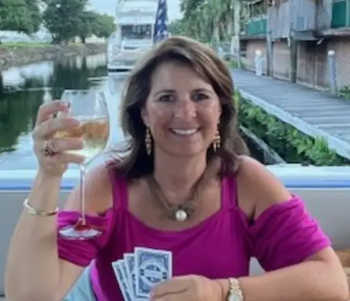 American author, Linda Brossi Murphy, passed away 'while surrounded by loved ones' (McCarthy, McKinney & Lawler Funeral Home)