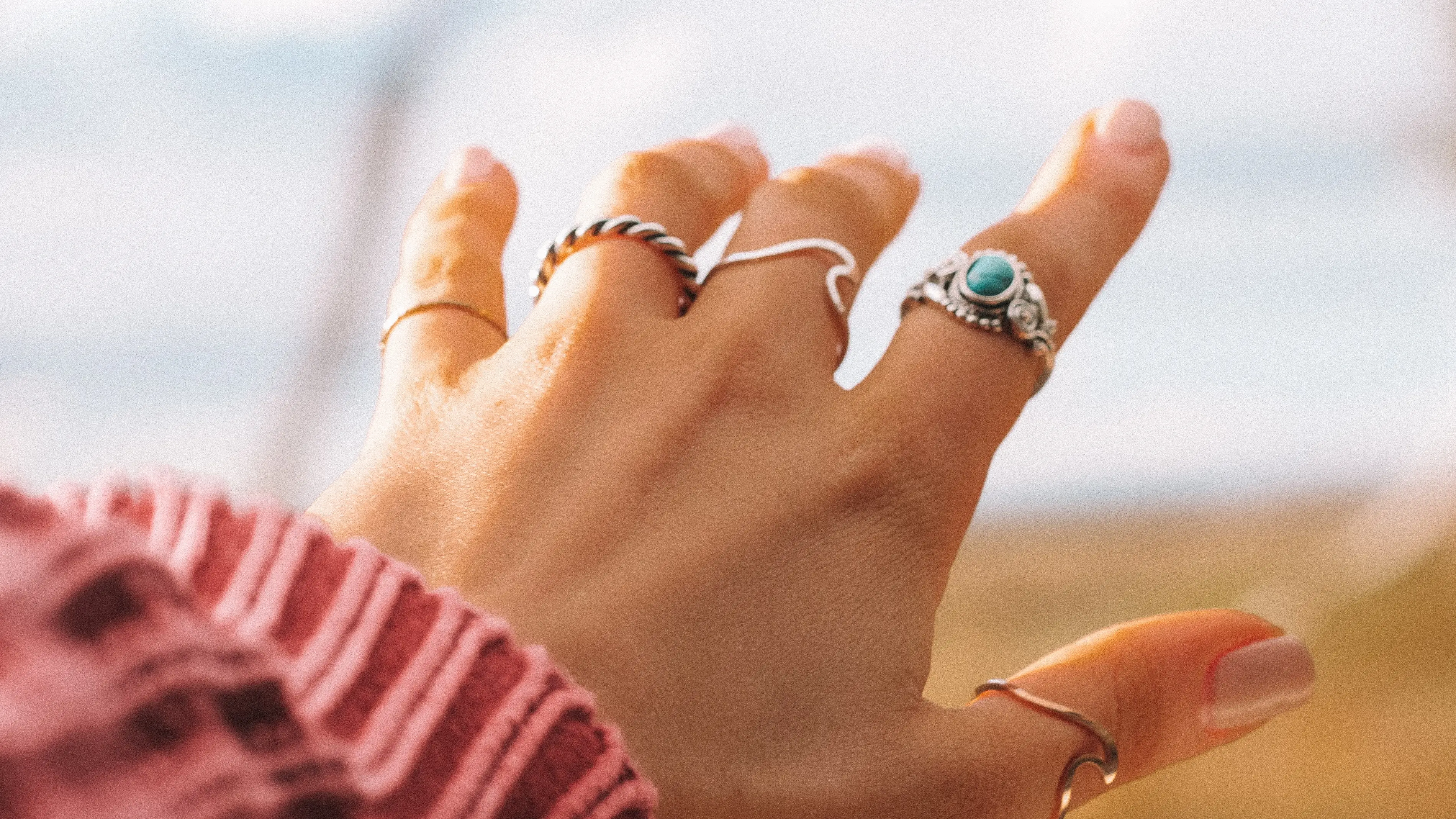 Foil Hack Cleans Jewellery In Minutes