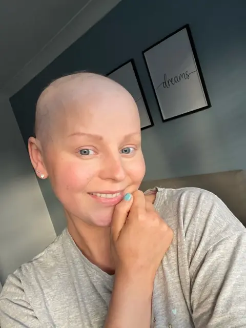 Oncology nurse Sophie was worried about losing her hair.
