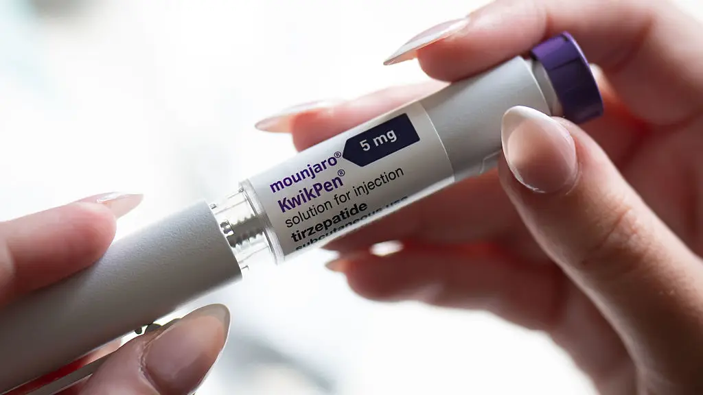 Scientists reveal major side effects Mounjaro users may experience if they stop using it