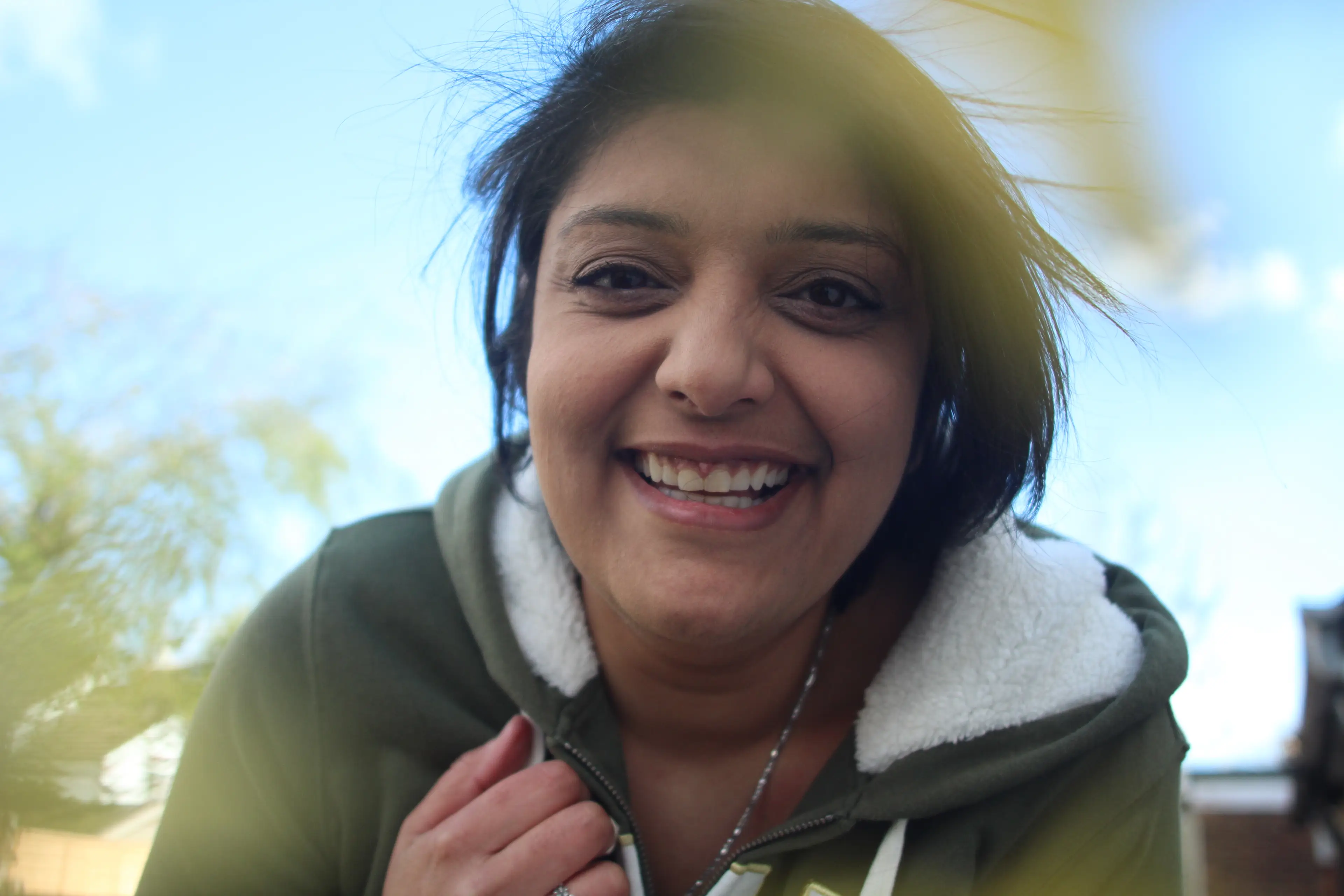 Raakhee was once 'sick in [her] hands' on the commute to work due to pregnancy sickness.