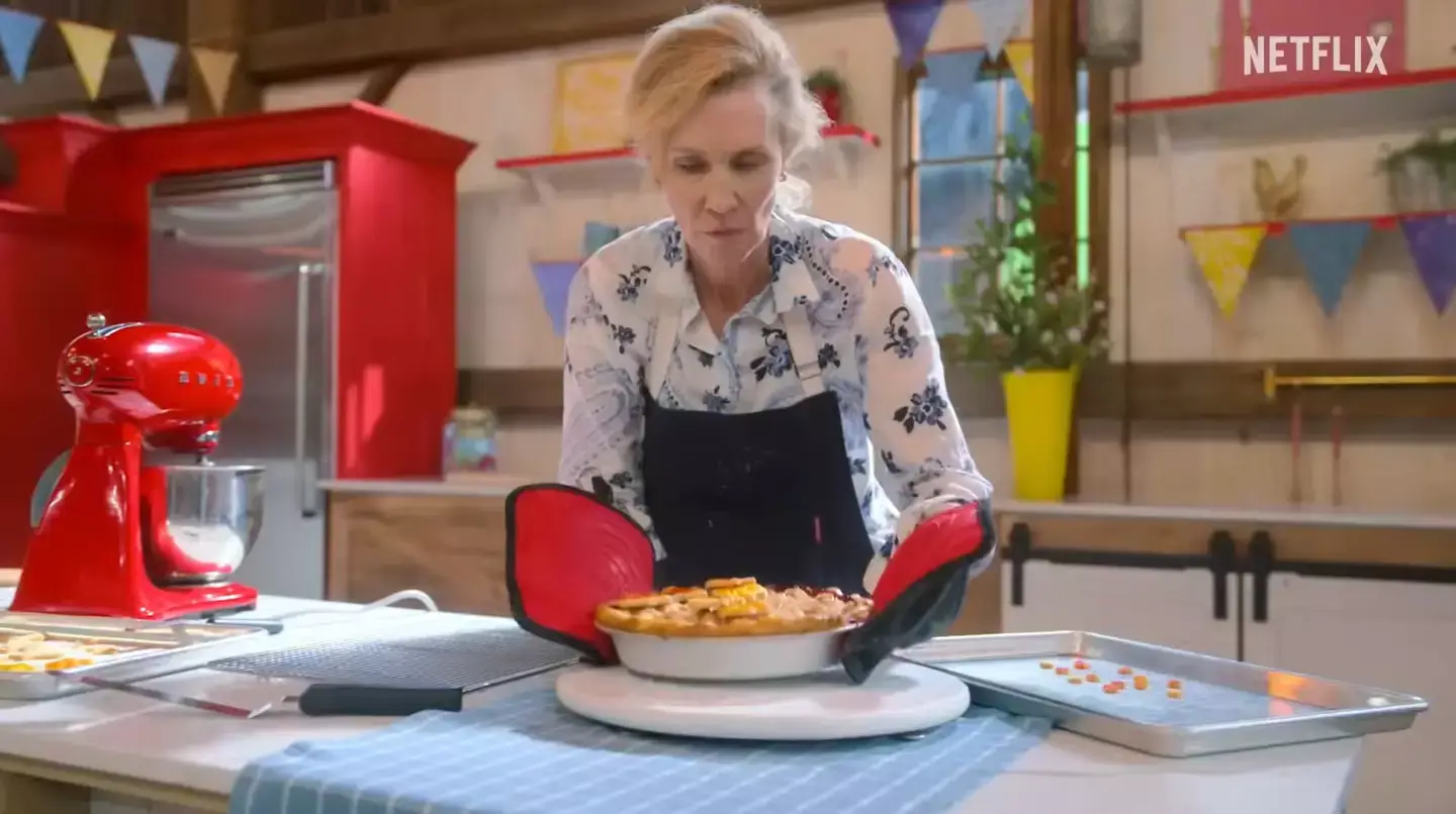 Viewers already reckon it's as heartwarming as Bake Off. (Netflix)