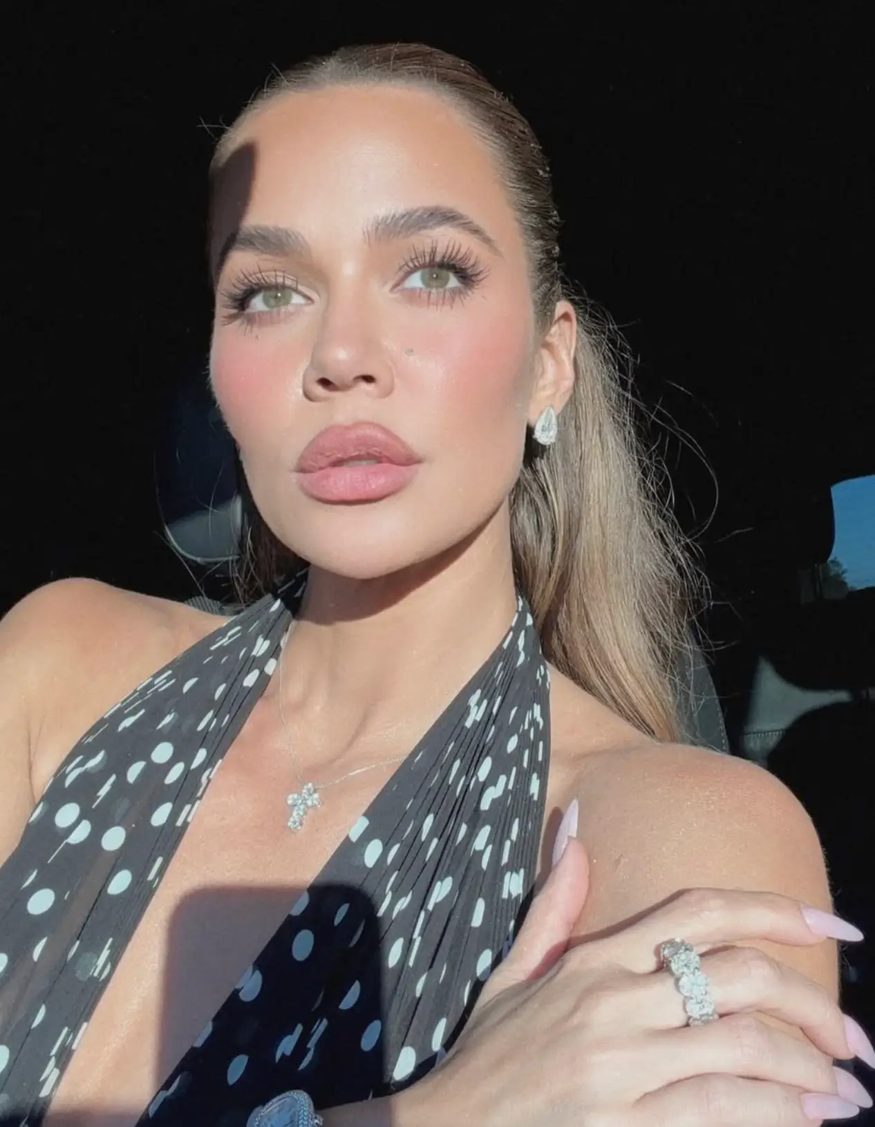 Khloé spoke about the viral interaction during a new episode of The Kardashians (Instagram/khloekardashian)