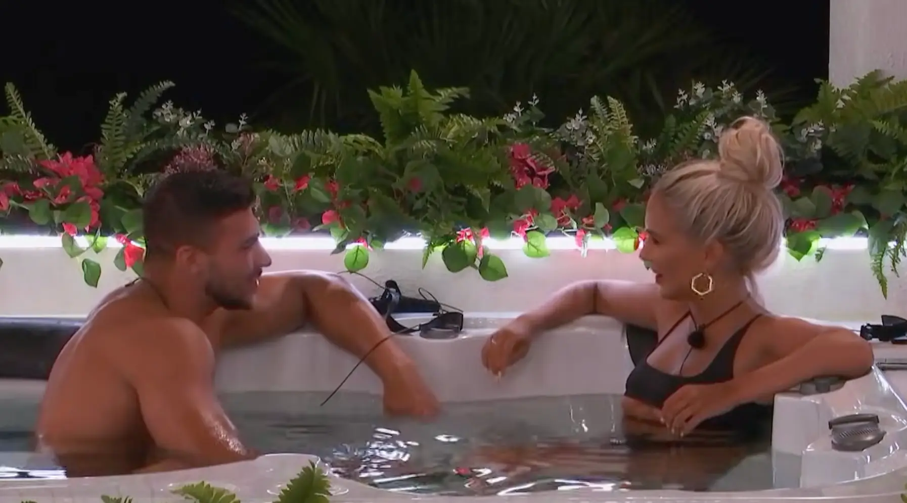Molly-Mae and Tommy had their first date in the Hideaway (ITV)