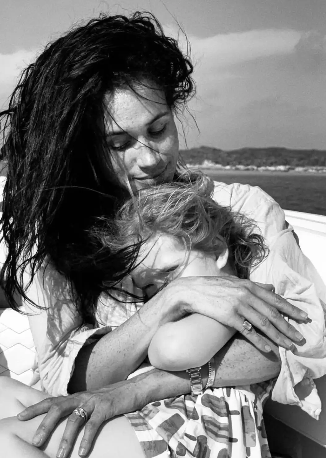 The passport office were reportedly reluctant to issue the children passports (Instagram@/meghan)