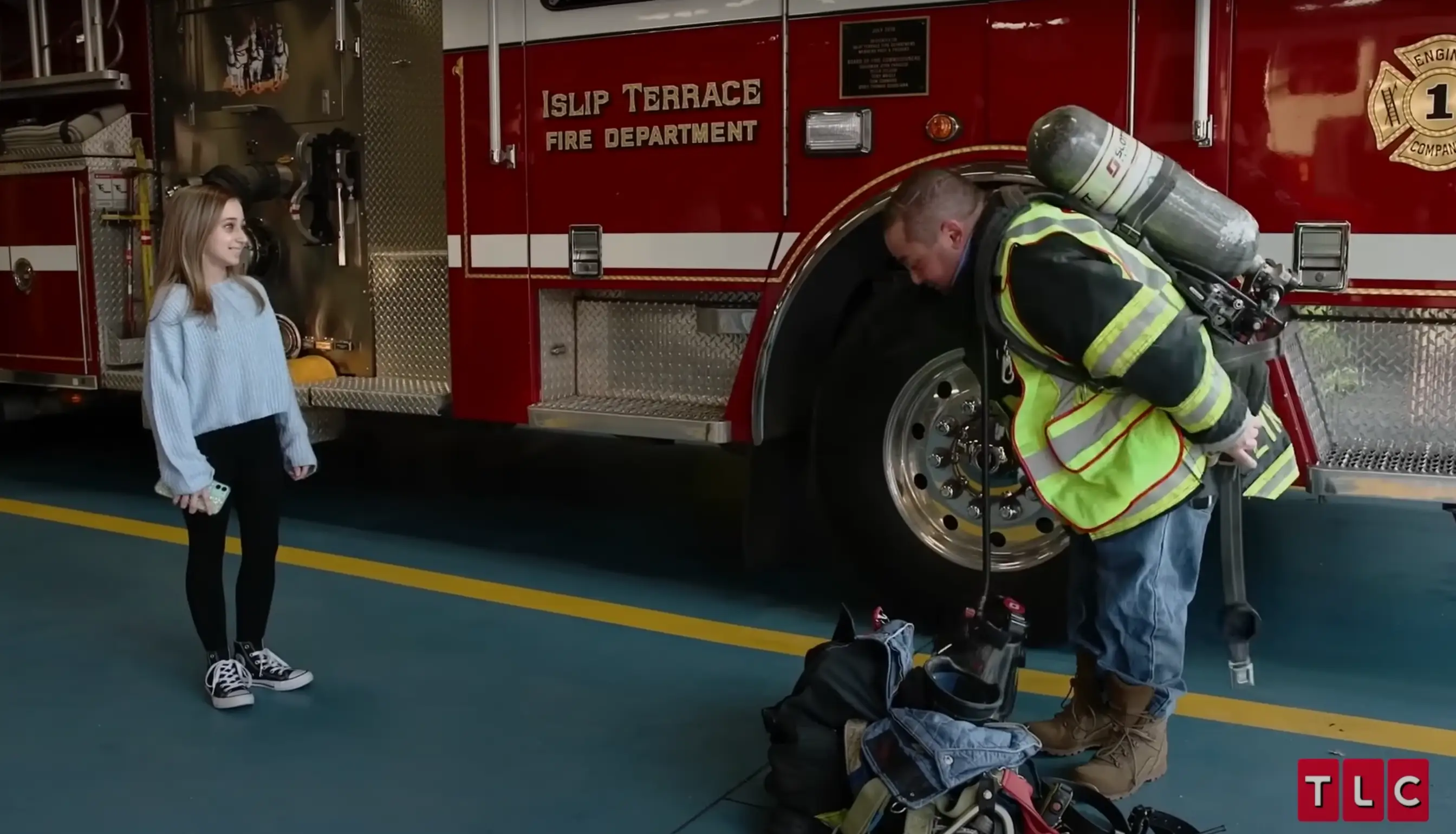 Thomas showed Shauna around the fire station on their date.
