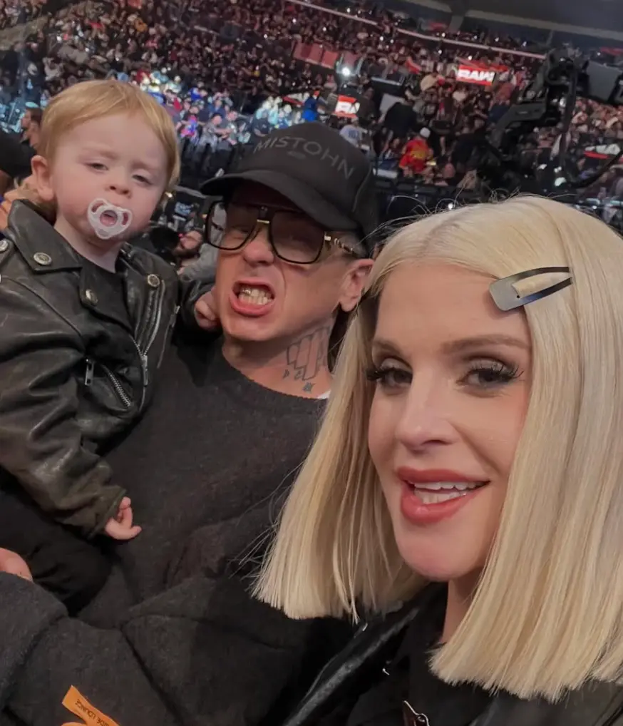 Kelly and Sid have a three-year-old son together (Instagram/@kellyosbourne)