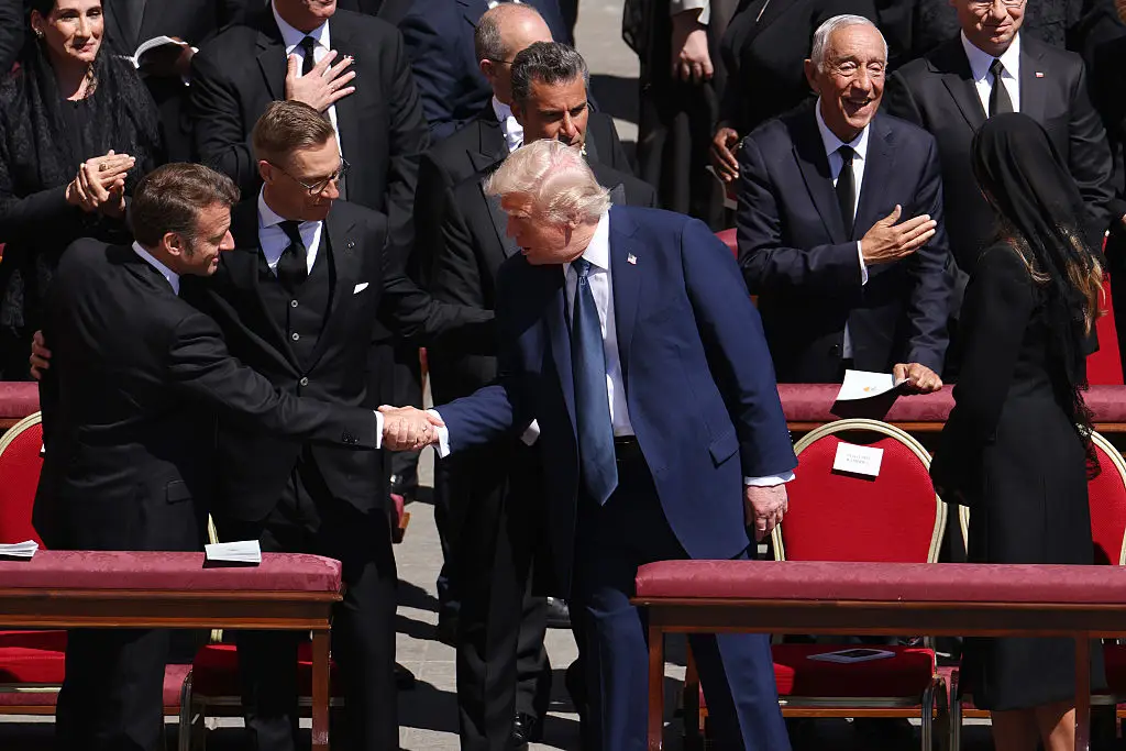 The pair later shook hands during the ceremony (Dan Kitwood / Staff / Getty)
