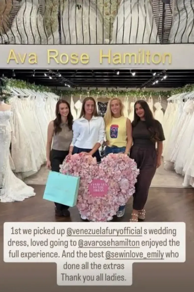 Paris has let fans knows that the 16-year-old has picked out her dress (Instagram/@parisfury1)
