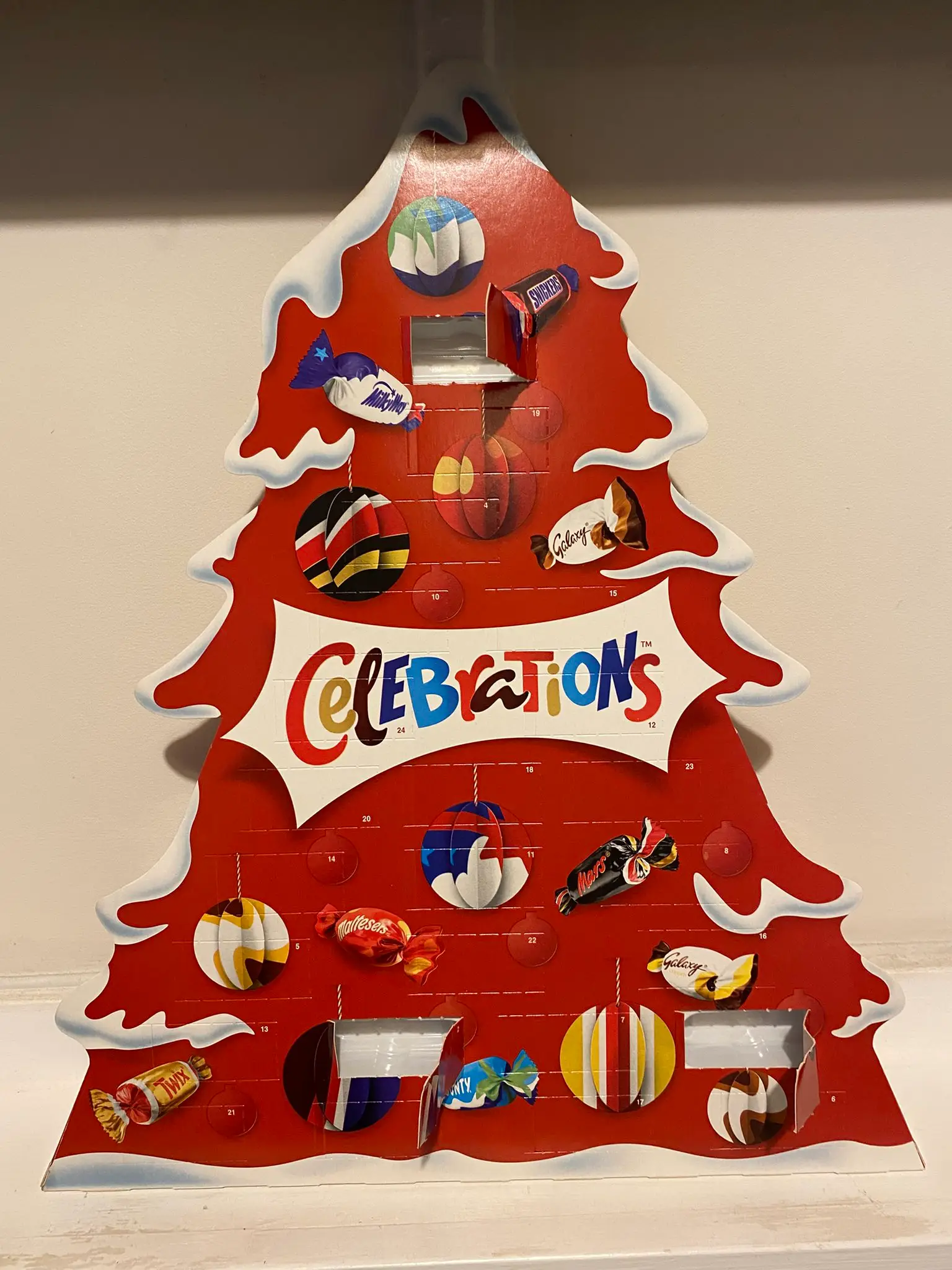 The controversial calendar (X/@92MJT)