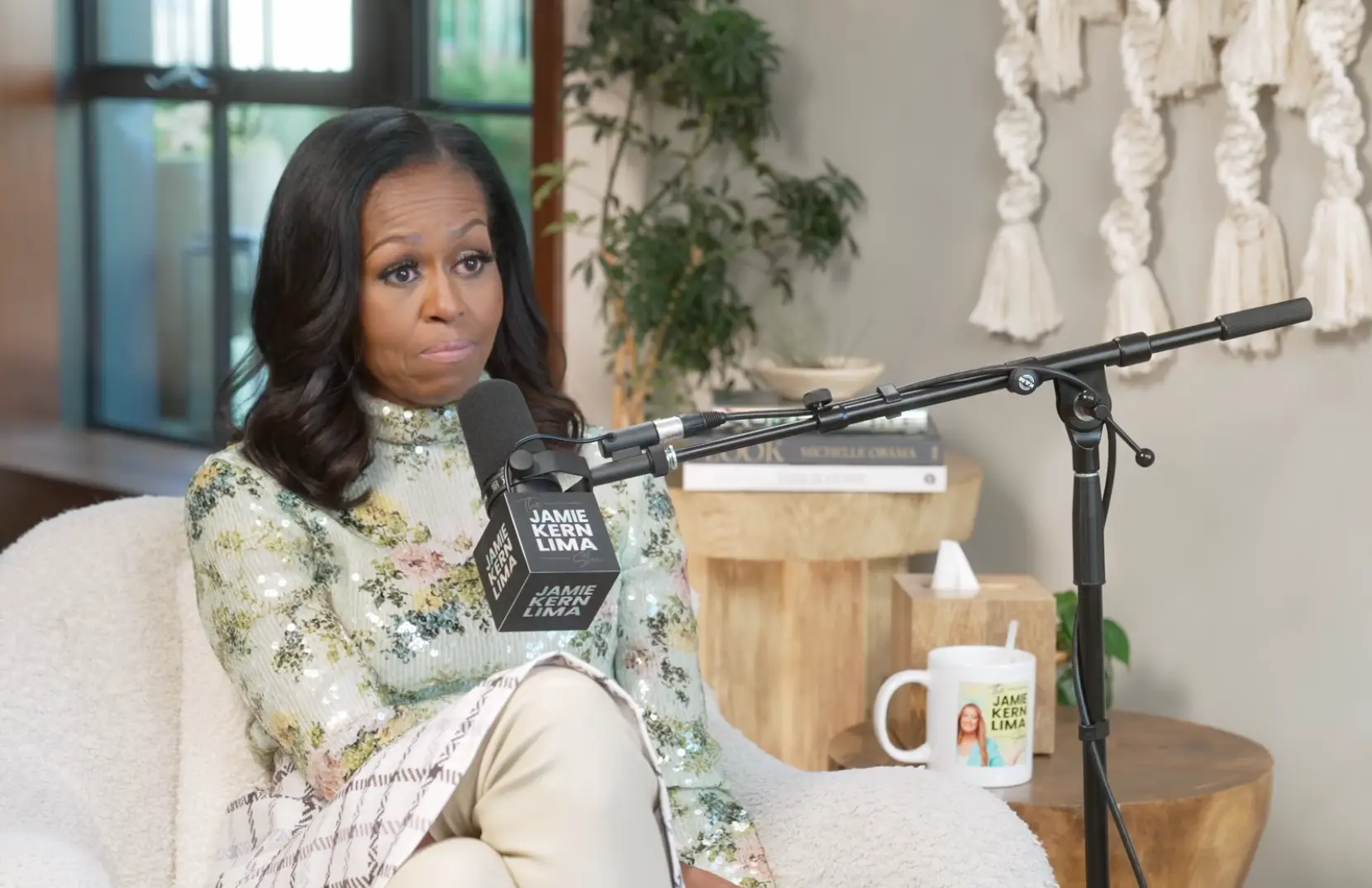 Michelle Obama has shared her opinion on Trump's $300 million White House renovation (YouTube/Jame Kern Lima)