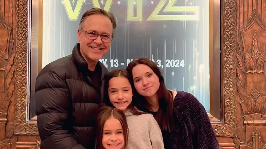 Instagram/@ichadlowe