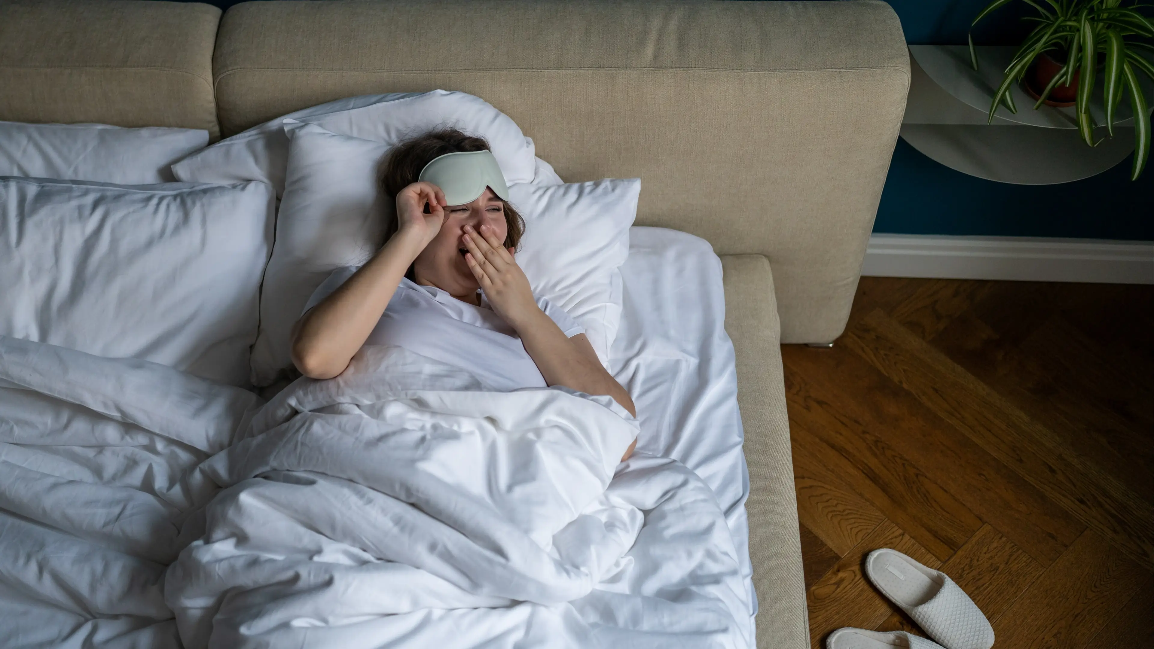 Dentist reveals why you sometimes wake up with gross taste in your mouth