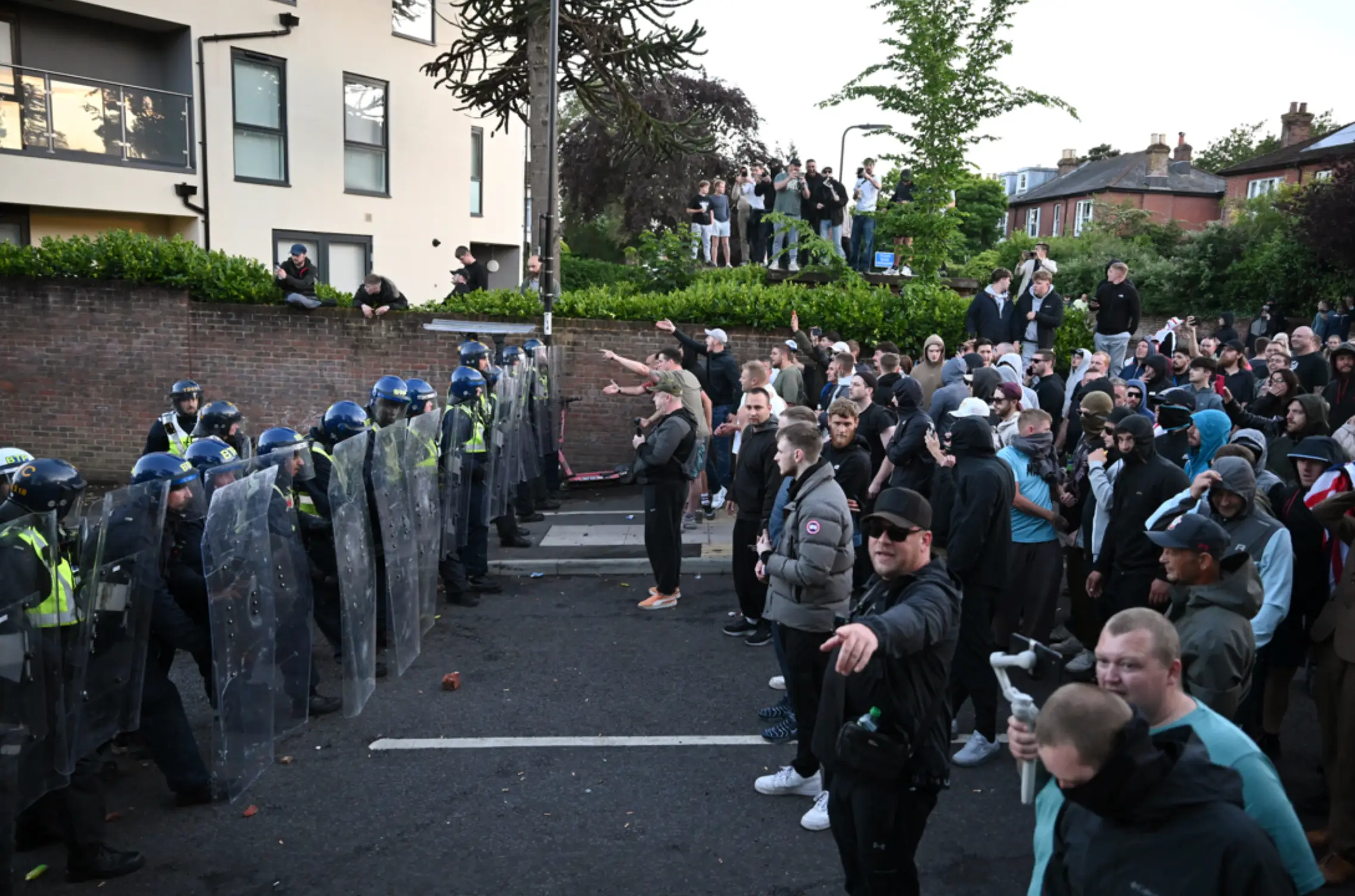 Farage called on Brits to respond with 'rage' (Finnbarr Webster/Getty Images)