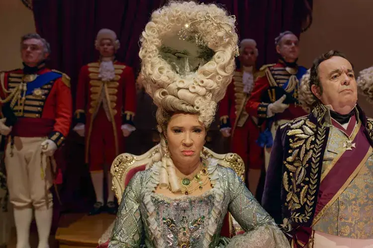 The show-stopping swan wig was designed by Erika Ökvist. (Netflix)