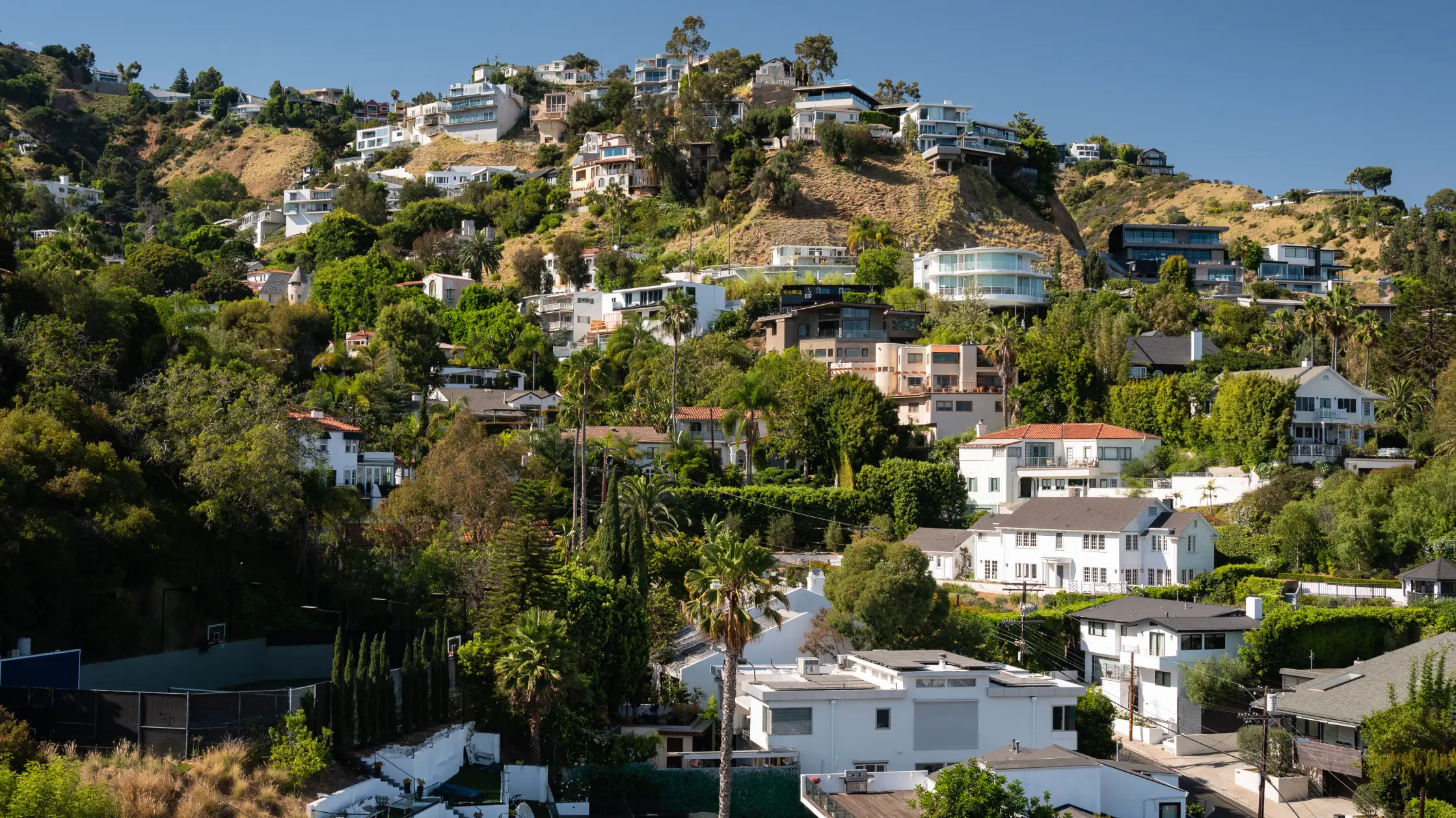 California ‘billionaire’s tax’ explained as wealthy A-listers begin to flee