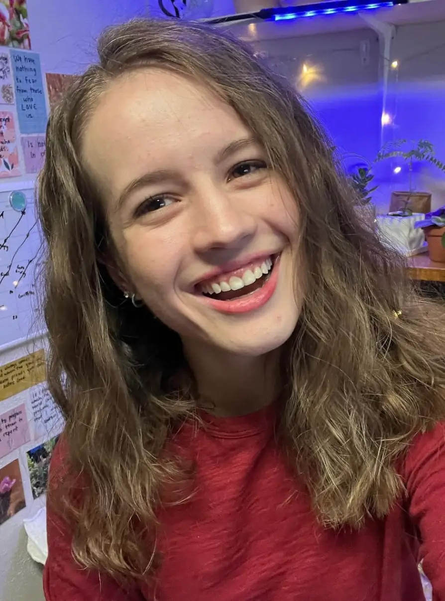 Ruby's eldest child, Shari, has opened up about calling child protection services on her mum (Instagram/@sharilfranke)