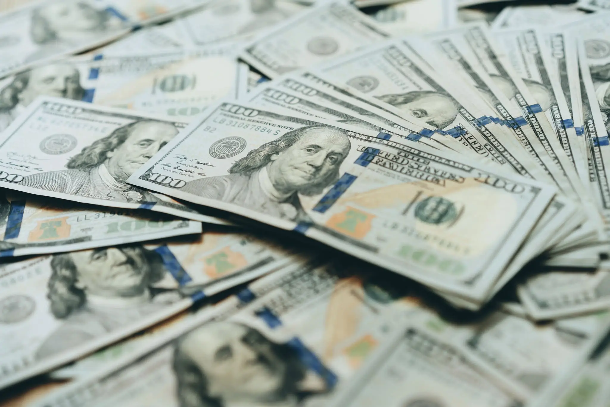 Incentives include a cash bonus (Getty Stock Image/Olena Malik)