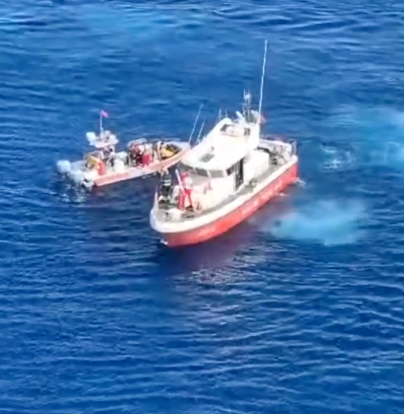 Several rescue teams were immediately dispatched. (X/@vigilidelfuoco)