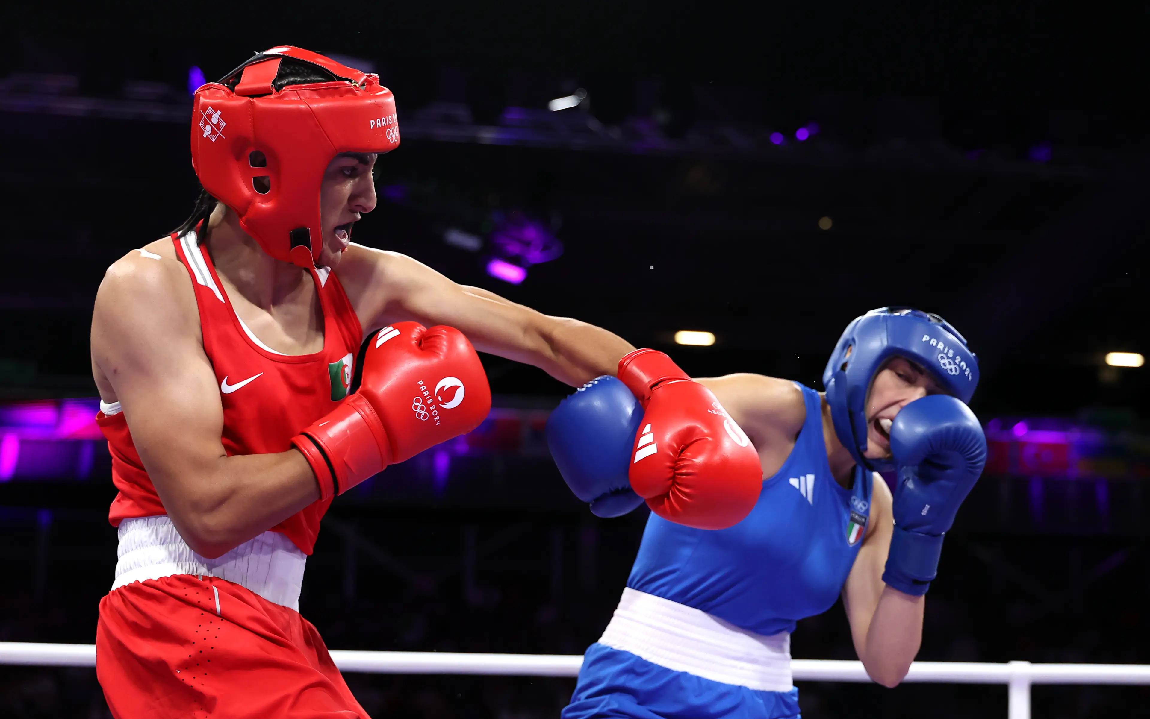 The fight ended in under a minute. (Richard Pelham/Getty Images)