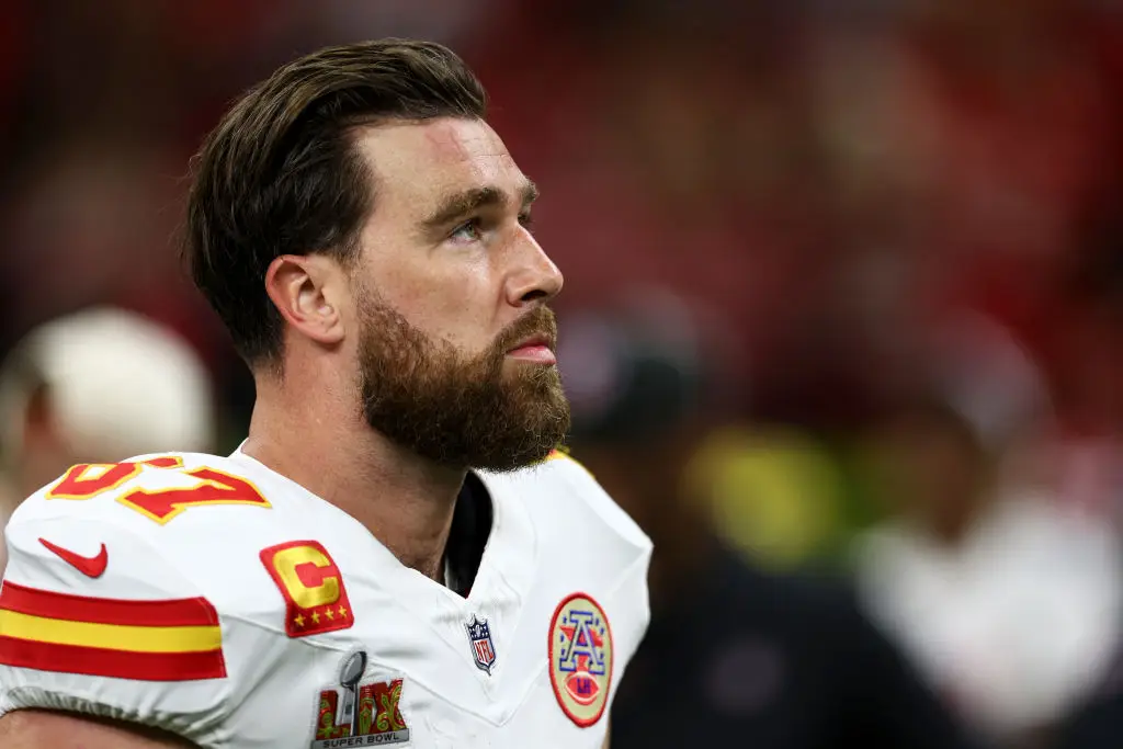 An inside source revealed how Travis Kelce reportedly felt after Taylor Swift got booed at the Super Bowl (Kevin Sabitus / Contributor / Getty Images)