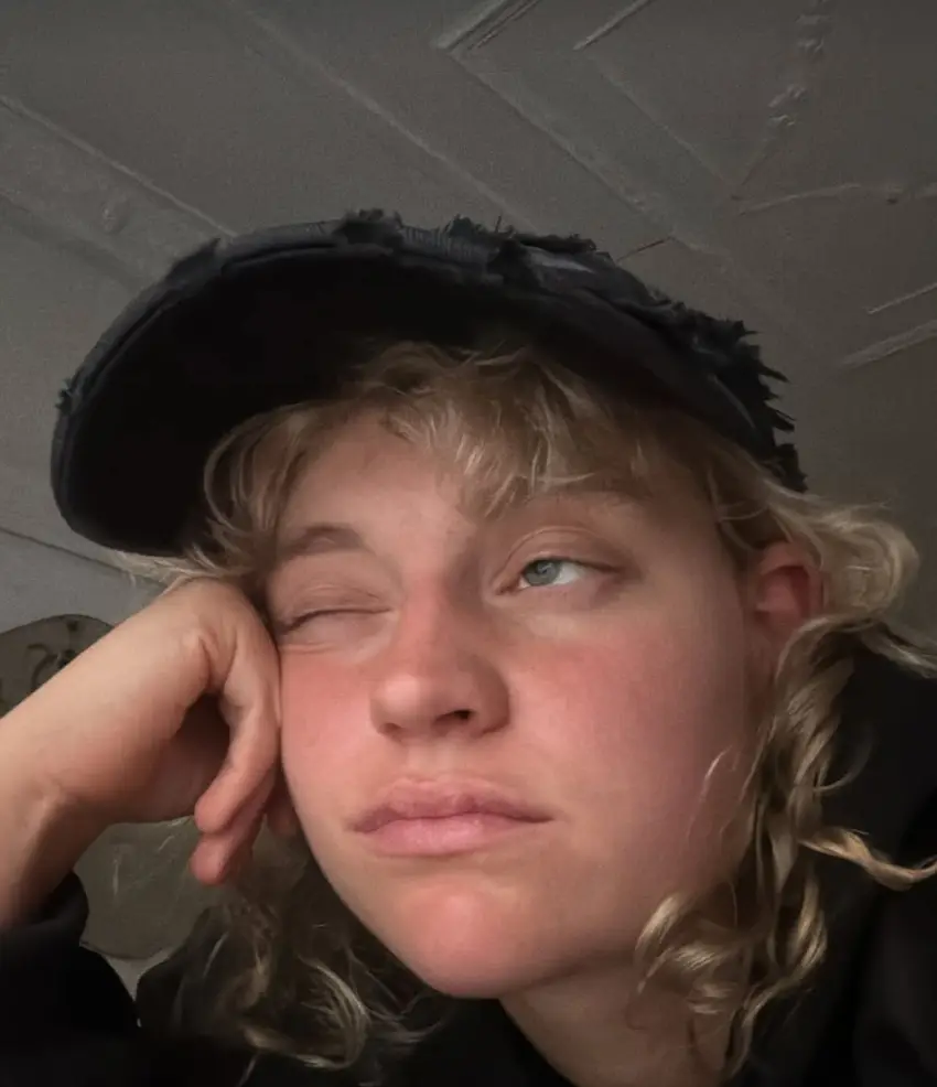 Ebbs hit out at Chris Hughes' behaviour on the show (Instagram/@kathebbs)