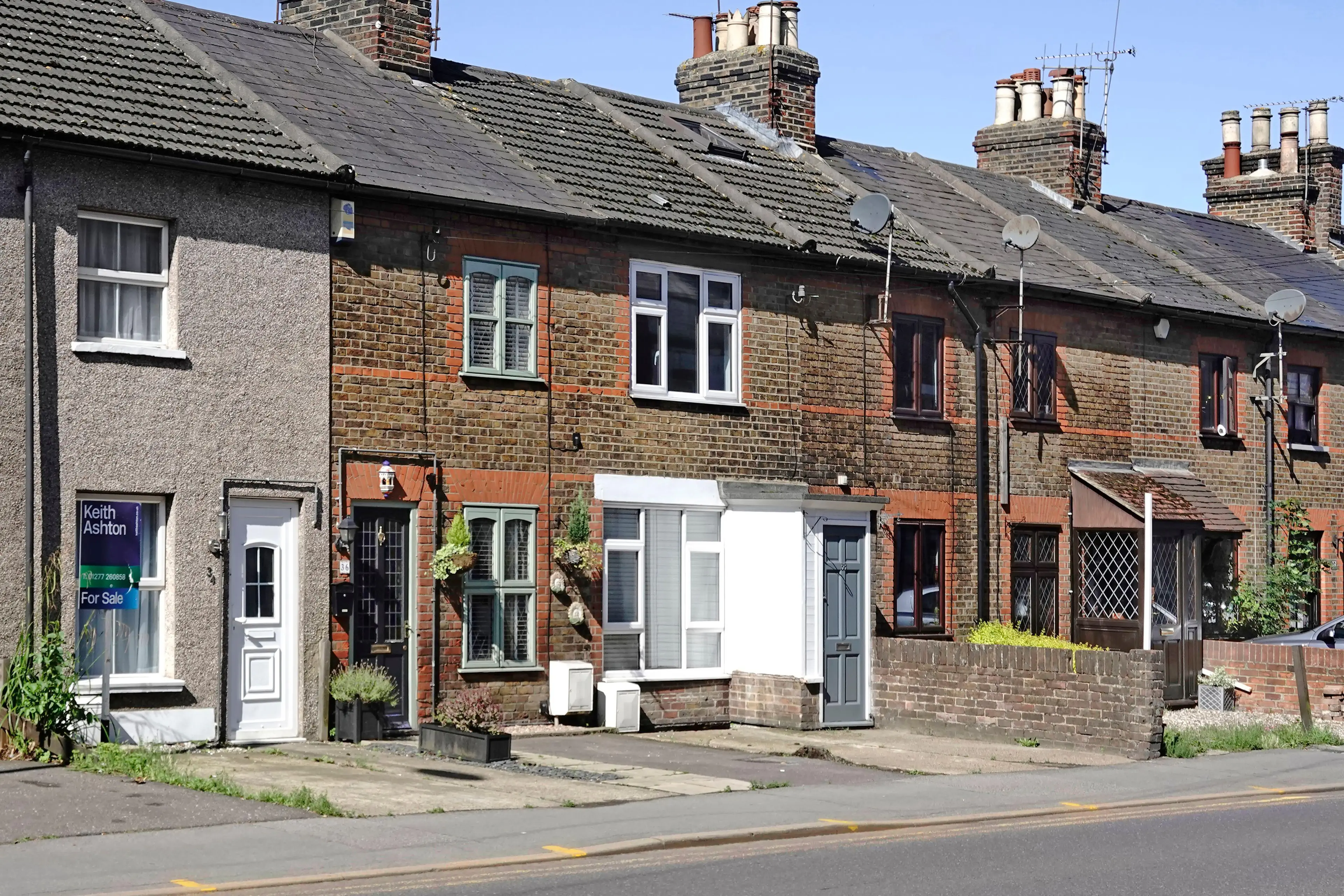 The aunt had previously let the neighbour park there.