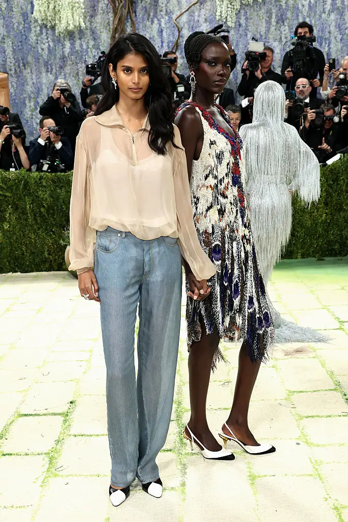 Fans were confused over the casual get-up (Jamie McCarthy / Staff / Getty Images)