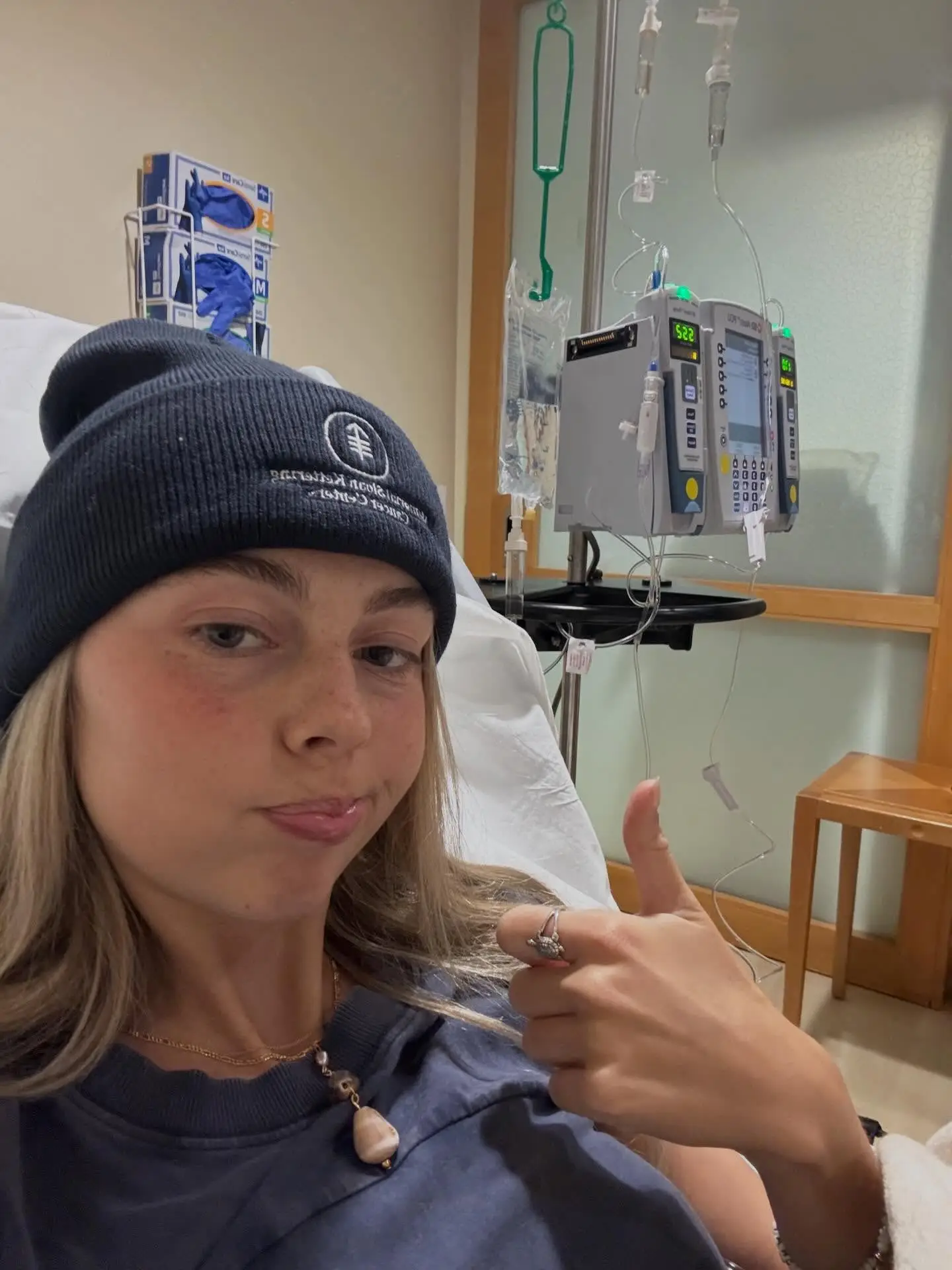 Sydney battled bile duct cancer for almost three years, documenting much of her journey on TikTok (TikTok/sydneytowle)