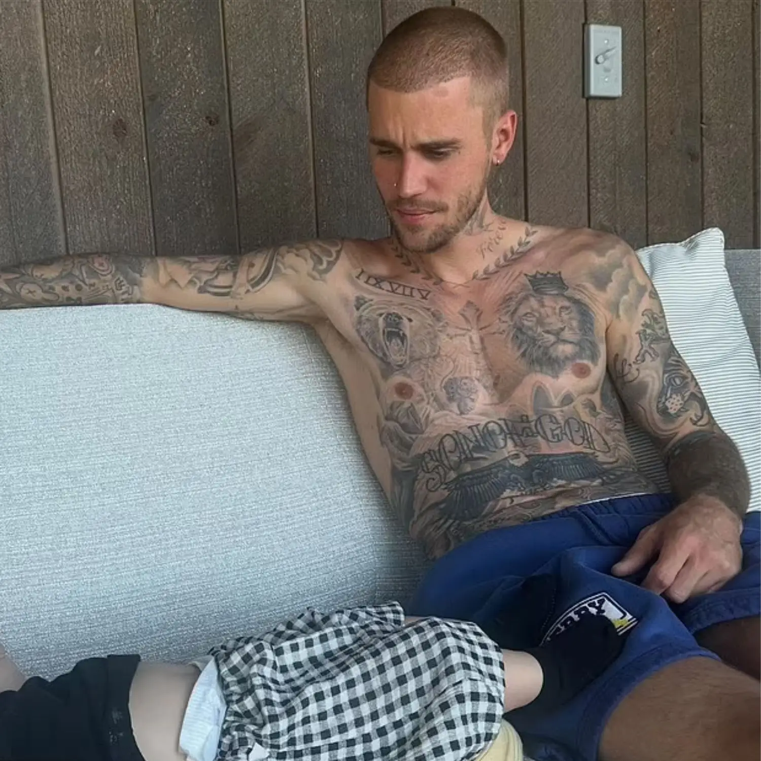 Fans were not impressed after Justin Bieber uploaded a series of snaps to Instagram (Instagram/lilbieber)