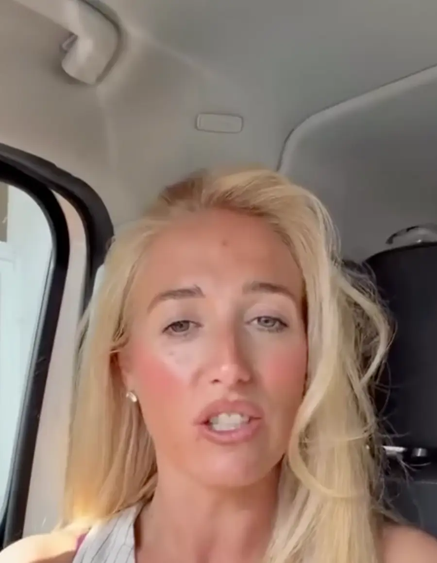 Paris made it clear she is standing by the newlyweds (instagram/@parisfury1)